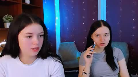 Snapshot of miki_ti chatting on 9, 2, 2026 miki_ti online show from 9, 2, 2026