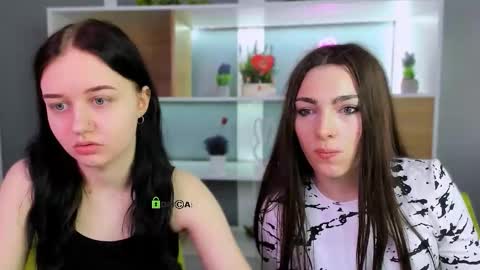 Snapshot of miki_ti chatting on 25, 2, 2026 miki_ti online show from 25, 2, 2026