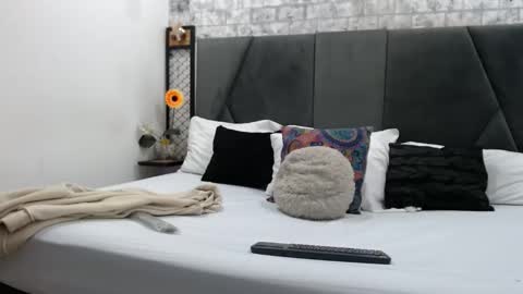 mila_adamss online show from 19, 12, 2025