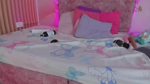 Snapshot of mila_grace_ chatting on 13, 12, 2025 mila_grace_ online show from 13, 12, 2025