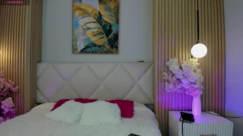 mila_hank online show from 25, 3, 2026