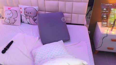 Milena  online show from 25, 1, 2025