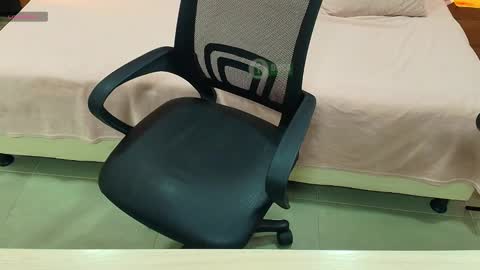 Milena  online show from 19, 2, 2025