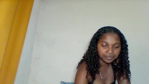 mila_lunah online show from 12, 4, 2026