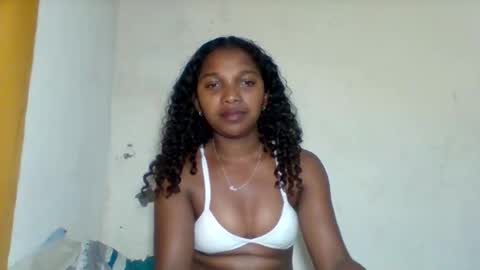 Snapshot of mila_lunah chatting on 30, 4, 2026 mila_lunah online show from 30, 4, 2026