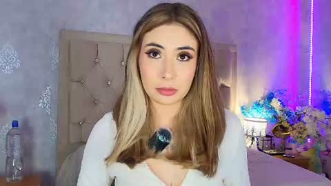 Snapshot of mila_smirnovavk chatting on 2, 7, 2026 MILA online show from 2, 7, 2026