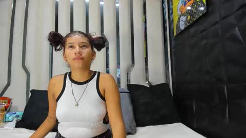 Mila online show from 13, 4, 2026