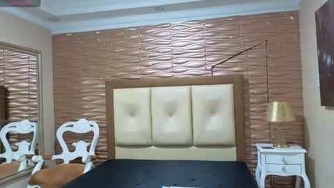 miladiosa online show from 30, 6, 2026