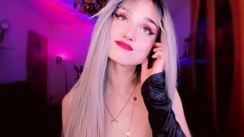 MiladyJolie online show from 1, 3, 2026