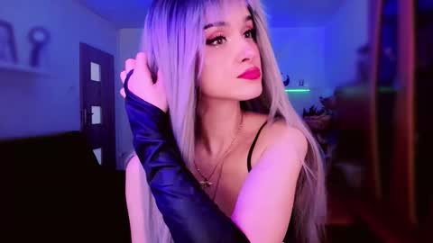 MiladyJolie online show from 17, 3, 2026