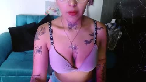 milafuckass online show from 20, 10, 2025