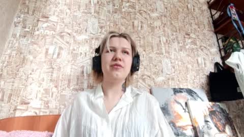 Chloe online show from 28, 3, 2026