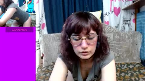 Mila-Lunala online show from 21, 9, 2025