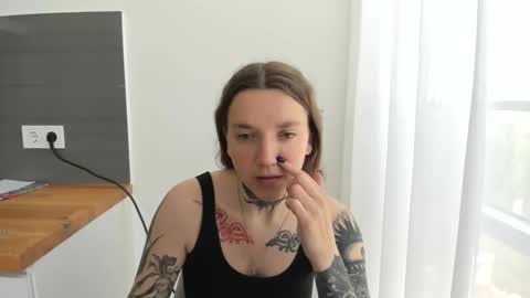 Snapshot of milamoll673 chatting on 6, 6, 2026 milamoll673 online show from 6, 6, 2026