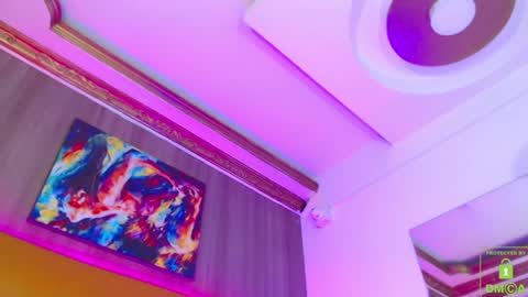 Snapshot of milan_delrey chatting on 24, 12, 2024 Sweet Milan online show from 24, 12, 2024