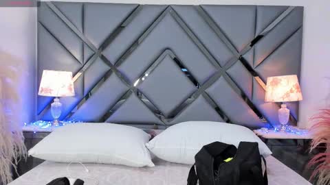 milan_lewiss online show from 19, 1, 2026