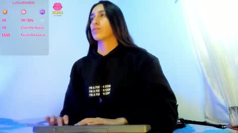 Snapshot of milan_roux chatting on 12, 2, 2026 Milane online show from 12, 2, 2026