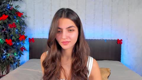 Snapshot of milana_crystal_ chatting on 12, 1, 2025 Milana online show from 12, 1, 2025