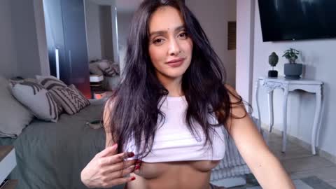 Snapshot of milana_desire chatting on 26, 3, 2026 milana online show from 26, 3, 2026
