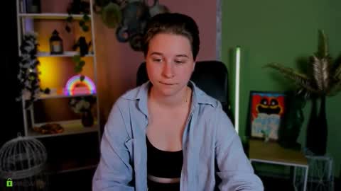 Mila online show from 10, 9, 2025