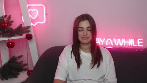 milanaangelas online show from 26, 12, 2024