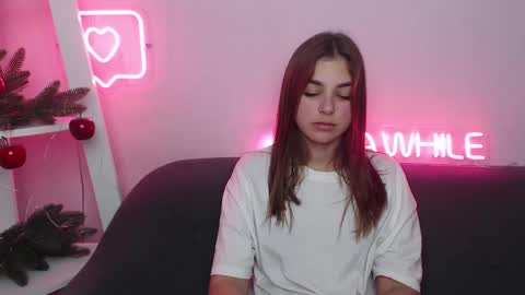 milanaangelas online show from 28, 12, 2024