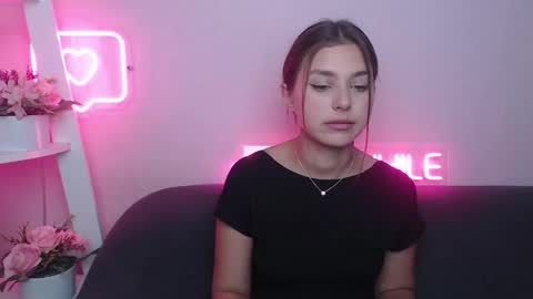 milanaangelas online show from 26, 1, 2025