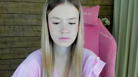 MilanaBalmain online show from 11, 10, 2025