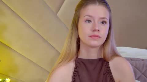 MilanaBalmain online show from 23, 12, 2025