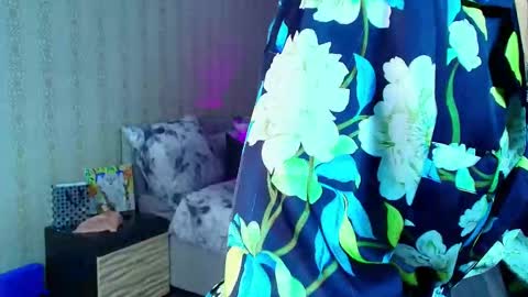 Milana online show from 25, 4, 2026