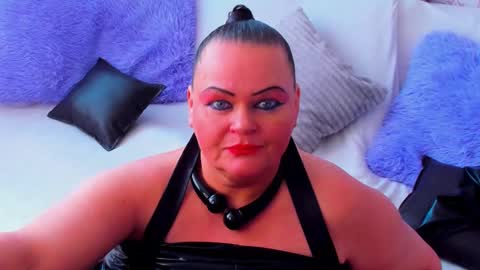 Snapshot of milanabiegert chatting on 21, 2, 2025 Lana online show from 21, 2, 2025