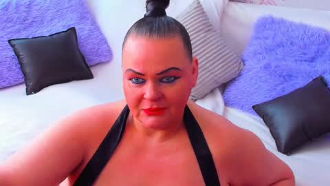 Snapshot of milanabiegert chatting on 23, 2, 2025 Lana online show from 23, 2, 2025