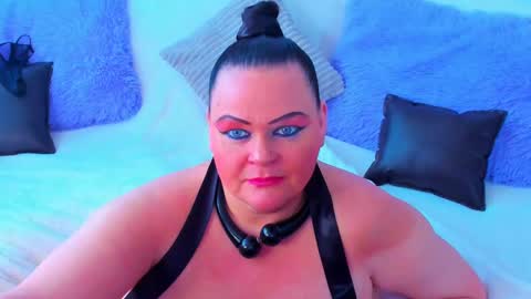 Snapshot of milanabiegert chatting on 1, 3, 2025 Lana online show from 1, 3, 2025