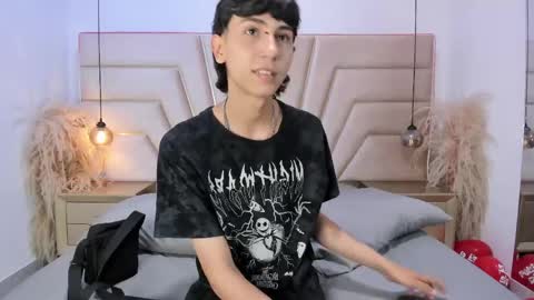 Snapshot of milanhair chatting on 18, 5, 2026 Milan online show from 18, 5, 2026