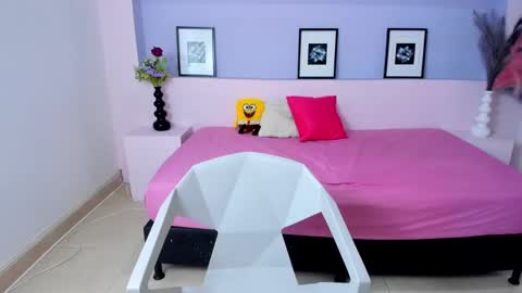 Mila Rose online show from 5, 12, 2024