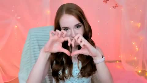 Snapshot of milasiren chatting on 10, 5, 2026 Mila online show from 10, 5, 2026