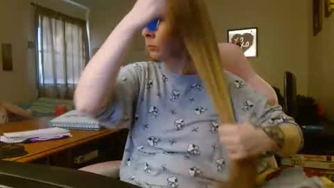 Mila online show from 26, 3, 2026