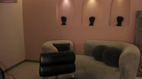 Mila Velvet online show from 11, 3, 2026