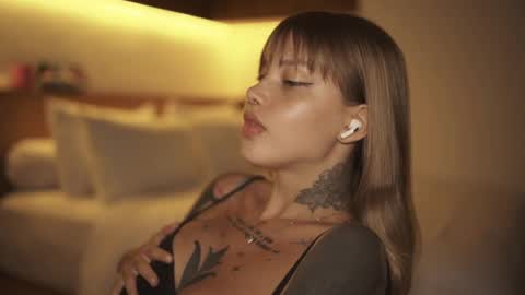 M  Telegram mamagotachannel online show from 11, 4, 2026