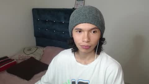 milesxoxo6969 online show from 18, 10, 2025