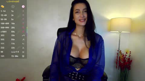 Snapshot of miley_me chatting on 22, 2, 2025 M online show from 22, 2, 2025