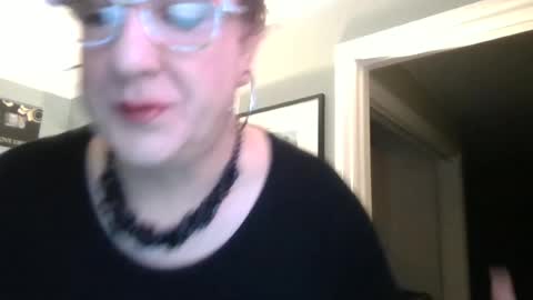 milf_ts_bitch online show from 10, 8, 2026