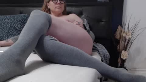 milfa online show from 7, 2, 2025