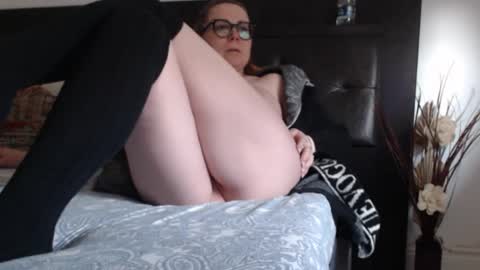 milfa online show from 25, 2, 2025