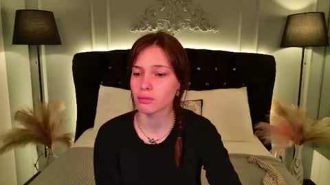 Mili Jay online show from 5, 7, 2026