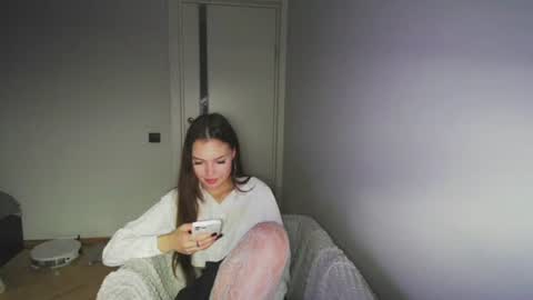 milipia online show from 23, 6, 2026