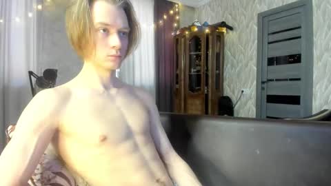 Snapshot of milkiwy chatting on 6, 1, 2026 Isaac online show from 6, 1, 2026