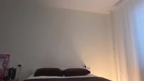 milky__way_ online show from 25, 3, 2026