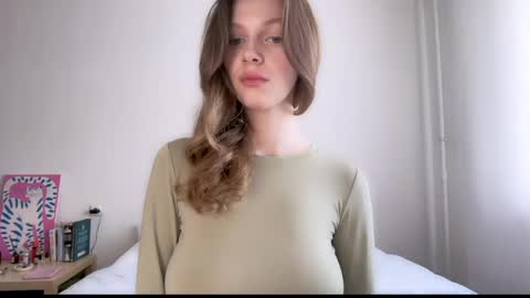 Snapshot of milky__way_ chatting on 5, 6, 2026 milky__way_ online show from 5, 6, 2026