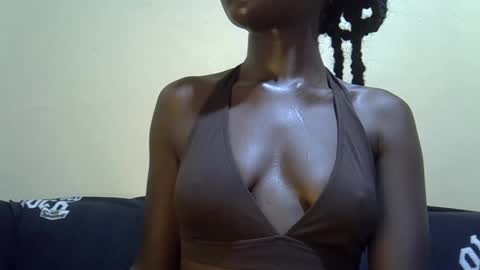 milky_cocoh online show from 23, 4, 2026